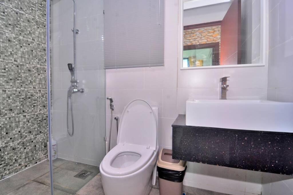 Vivacity Jazz Suite New Luxury Vivacity Cozy Home Lv8 Kuching Exterior foto